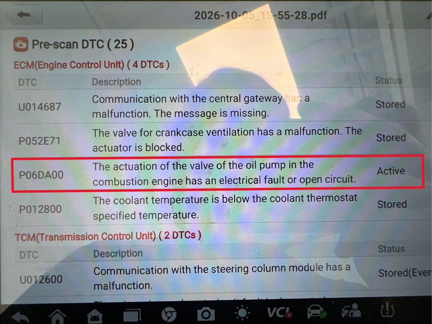 Diagnostic scan tool showing Mercedes fault code P06DA00 flagged as Active