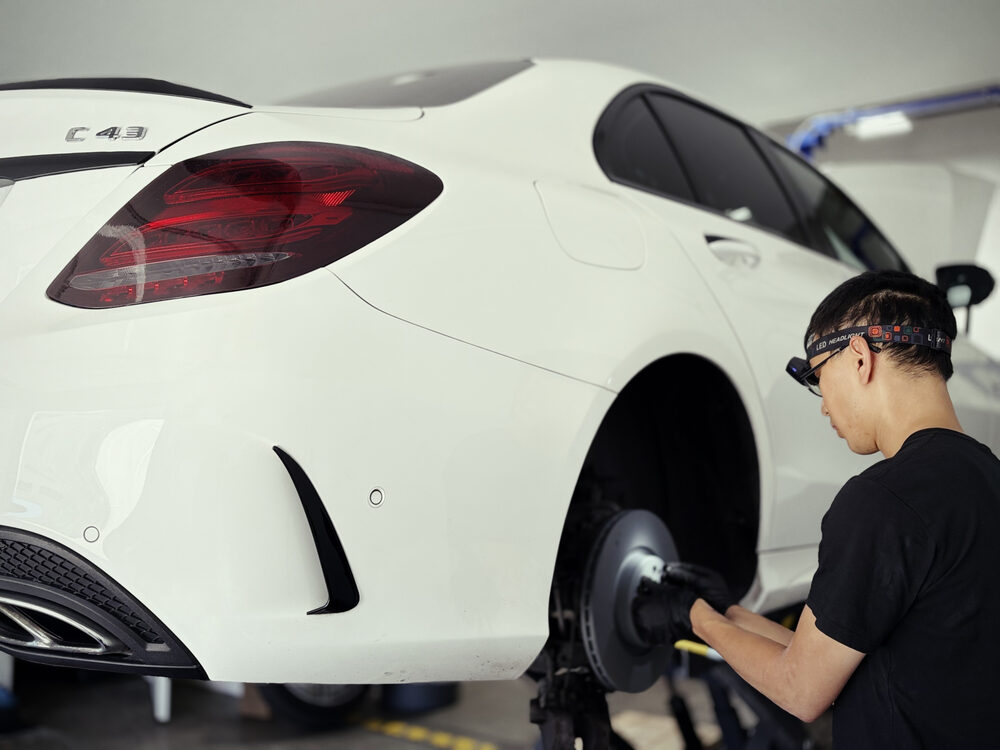 Mercedes-Benz service in progress