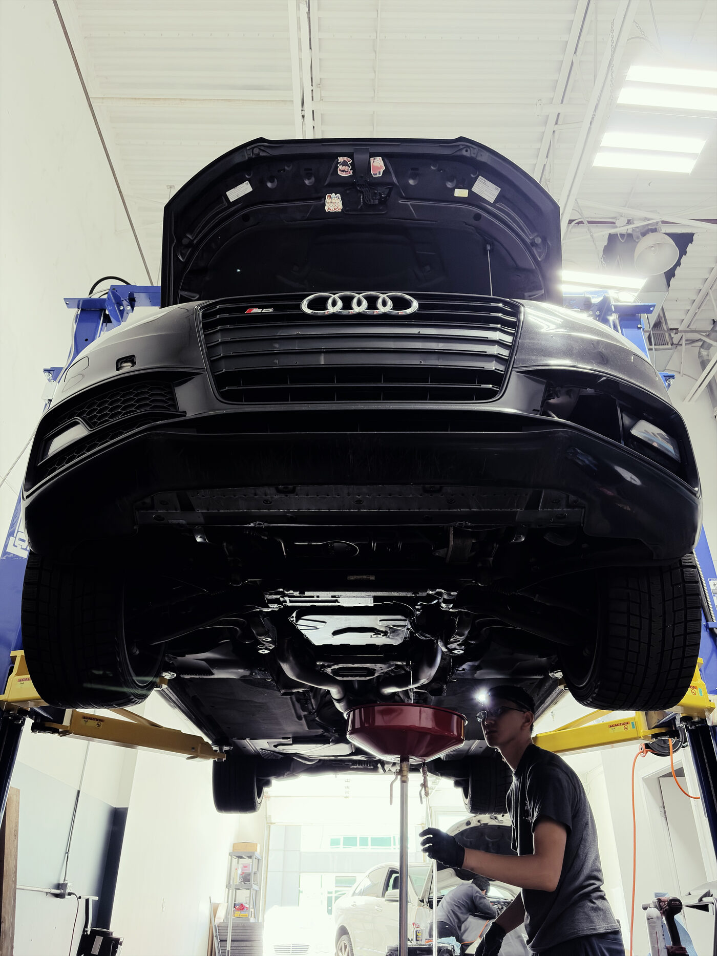 Audi service in progress